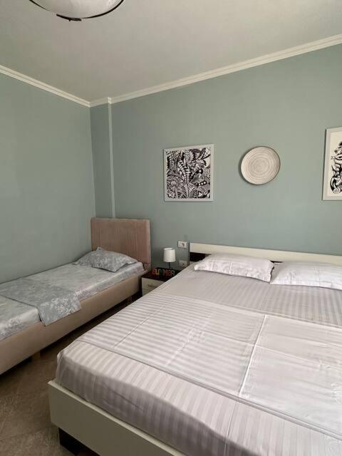 Pandora's Seaview Apartment *